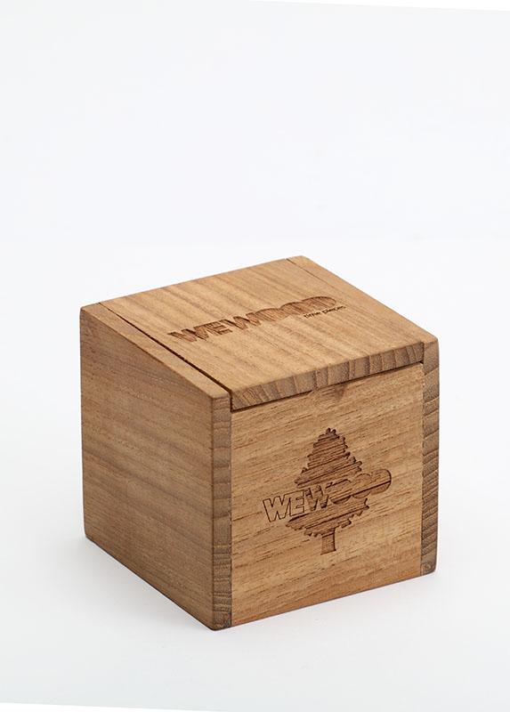 WeWOOD Wooden Packing Box - humanity : style with a conscience