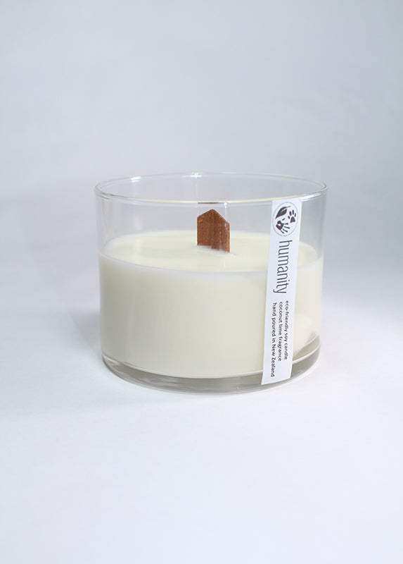 Pohutukawa - Medium Wooden Wick Candle